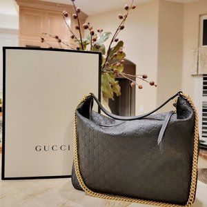 Gucci signature large hobo in black